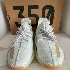 COPY - NWT AUTHENTIC YEEZY BOOST 350 V2 SIZE 12